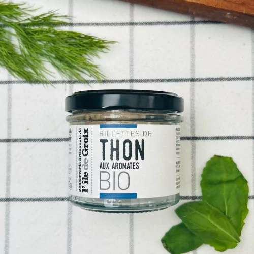 Organic tuna rillettes with herbs