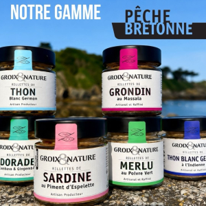 Connaissez-vous notre gamme Pêche Bretonne ? 🐟 Sardine, thon blanc germon, merlu, dorade, grondin… nos rillettes de poissons mettent à l’honneur des espèces issues de la pêche bretonne, achetées directement auprès de mareyeurs locaux. Ce choix nous permet de favoriser les circuits courts, de garantir une meilleure traçabilité de nos approvisionnements et de préserver toute la qualité de la matière première 🌊 Résultat : des rillettes généreuses, à la texture fondante, au goût iodé et authentique, idéales pour vos apéritifs, vos pique-niques ou vos pauses gourmandes 💙 À découvrir ou redécouvrir sur notre site : www.groix-et-nature.com, dans notre boutique de Groix ou encore dans nos Comptoirs Insulaires de Lorient et Quimper ⚓️ #groixetnature #pêchebretonne #rillettesdepoissons #produitsbretons #apero