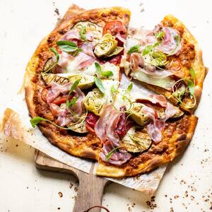 Envie d’une recette simple à réaliser, saine et gourmande ? 🍕Découvrez notre Pizza aux légumes cuisinée avec notre sauce Tholognaise! Un mariage harmonieux entre la douceur des légumes et le goût riche de notre sauce à base de Thon Blanc Germon, de tomate et de chorizo.➡️ Retrouvez la recette étape par étape sur notre blog🎉 Profitez-en ! Bénéficiez de -20% sur nos sauces sur notre site internet jusqu’au 31/10/24#recette #pizzamaison #legumes #saucetholognaise