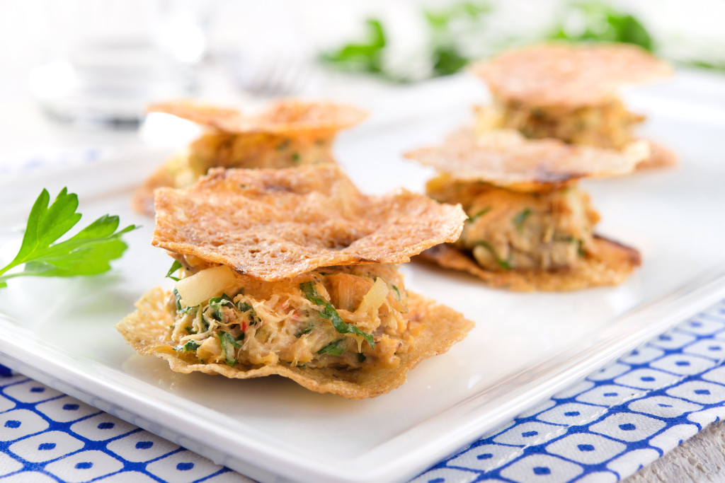 Millefeuille of Potted Mackerel Mackerel with Sichuan Pepper with apple pieces