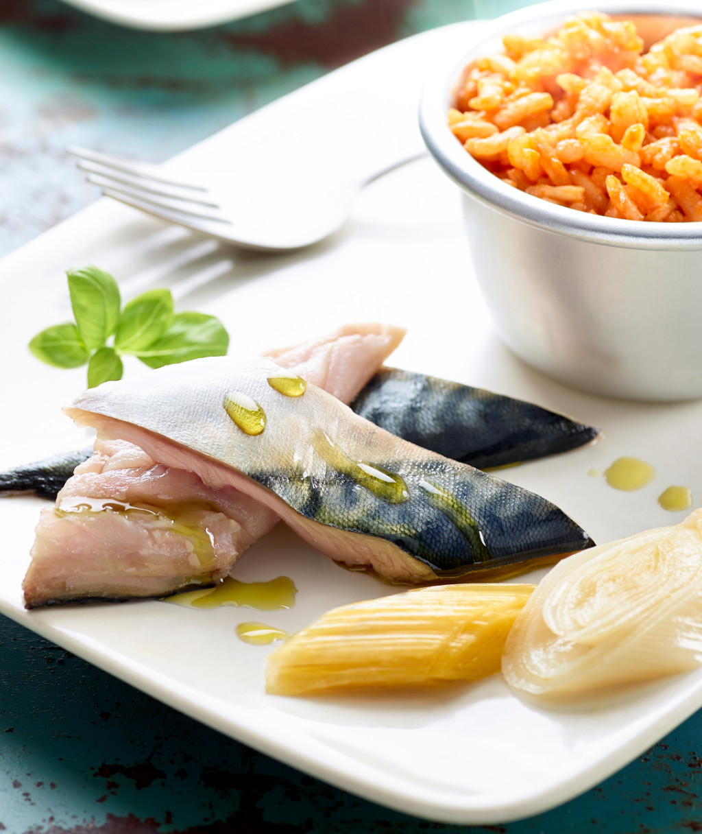 Confit mackerel fillets with seaweed oil