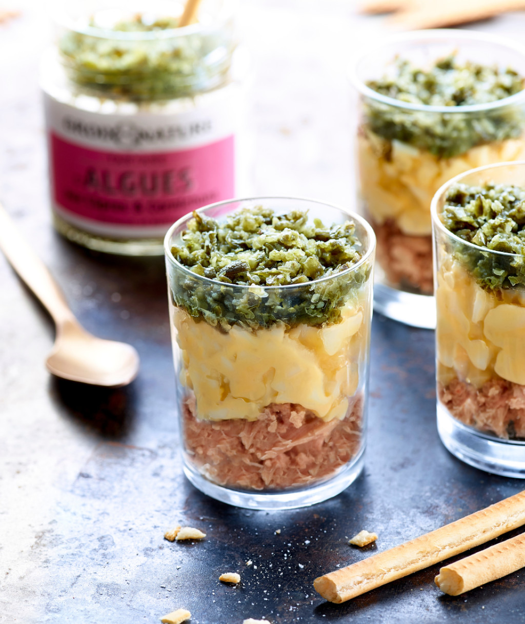 Tartare d'Algues, oeuf mimosa et crémeux de thon