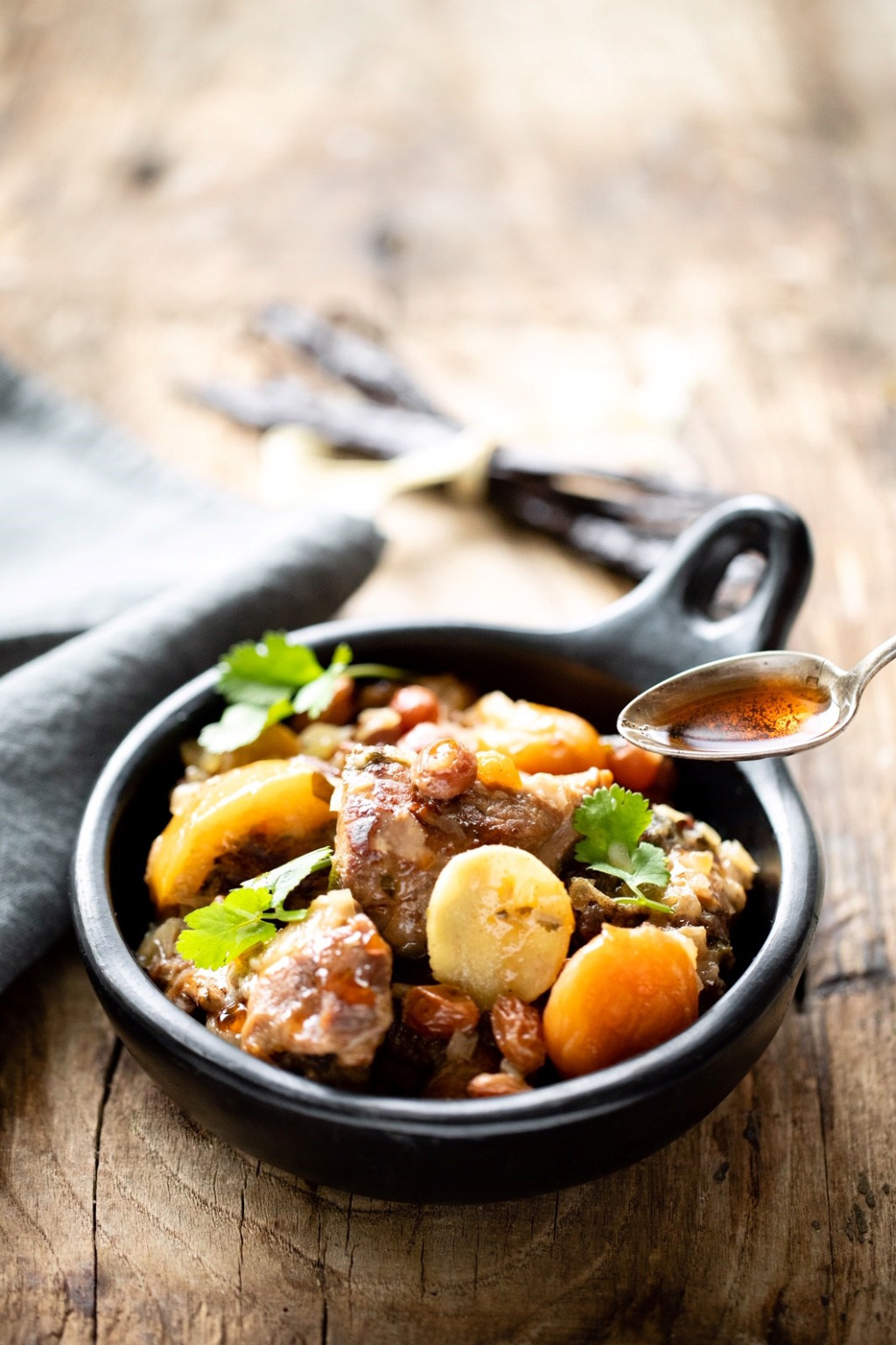 TAJINE D'AGNEAU A L'HUILE DE HOMARD